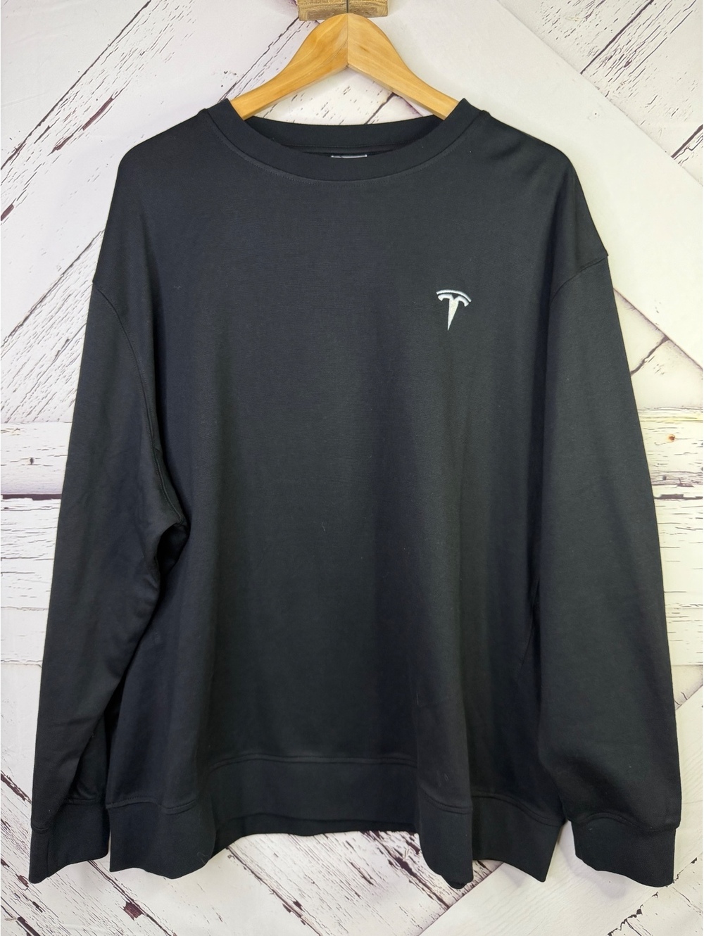Tesla Motors NWOT Crewneck Pullover Sweatshirt Black Embroidered Logo Men’s 2XL